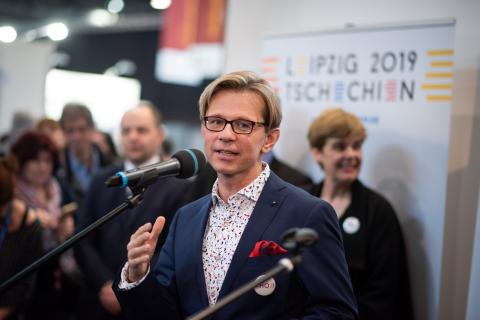 Martin Krafl bei der Eröffnung des Messestandes auf der Leipziger Buchmesse 2019.